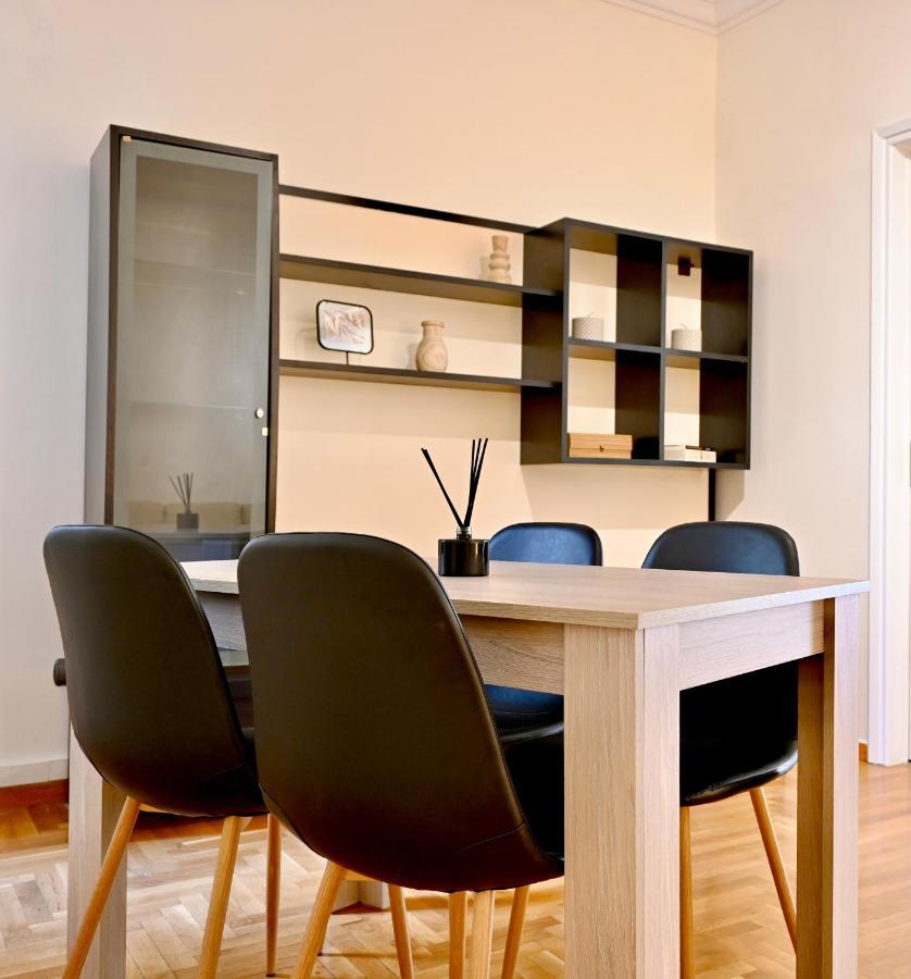 Delmare Athens Double Apartment Екстер'єр фото
