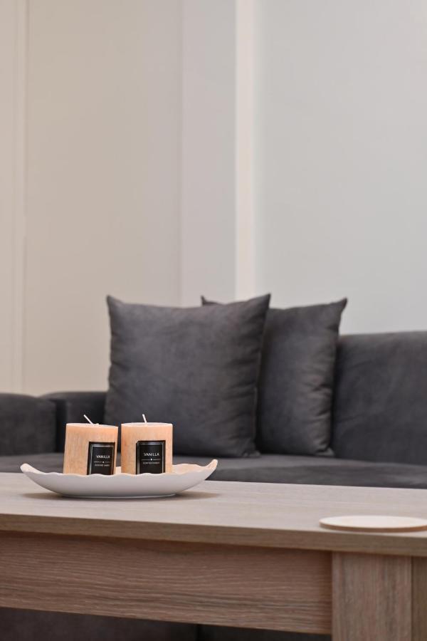Delmare Athens Double Apartment Екстер'єр фото